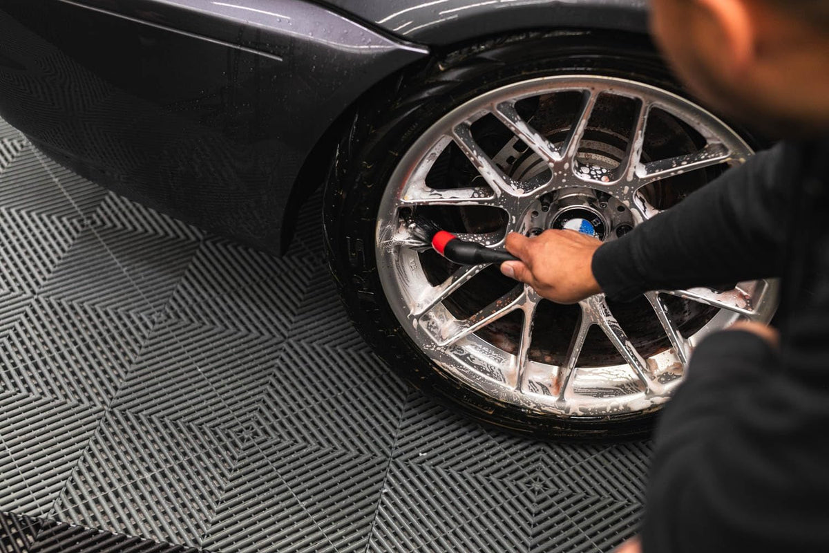Armour - Wheel Cleaner - 128Oz