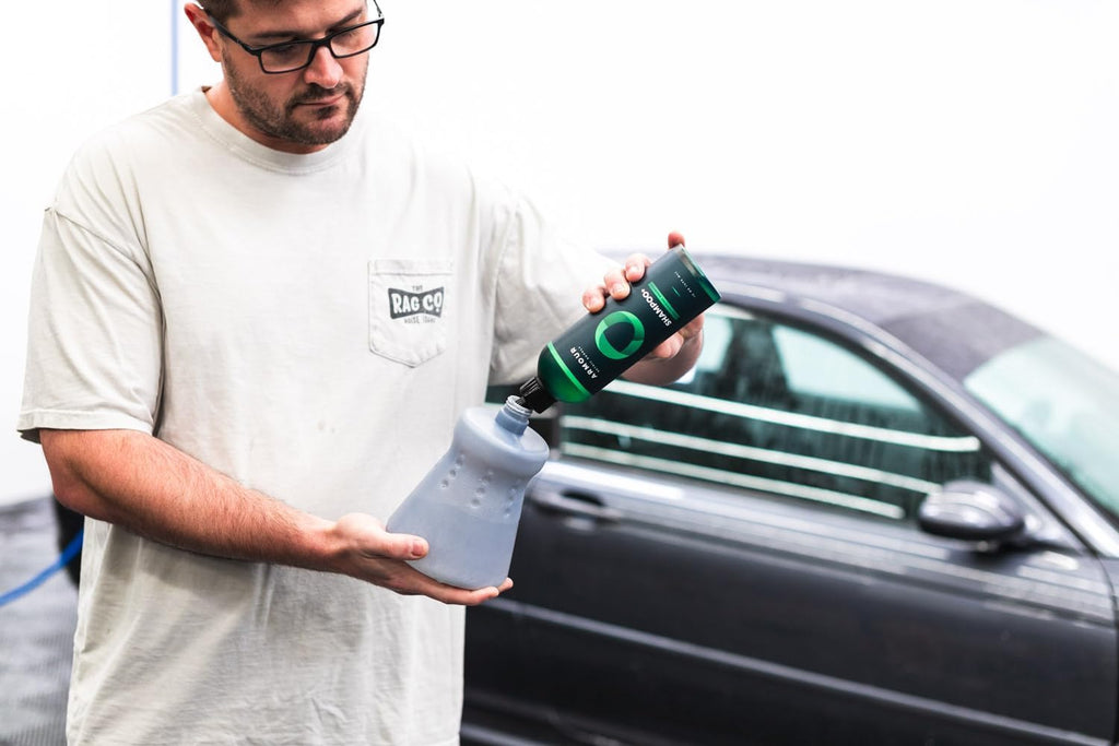 Armour - Shampoo+ - 16Oz Bottle